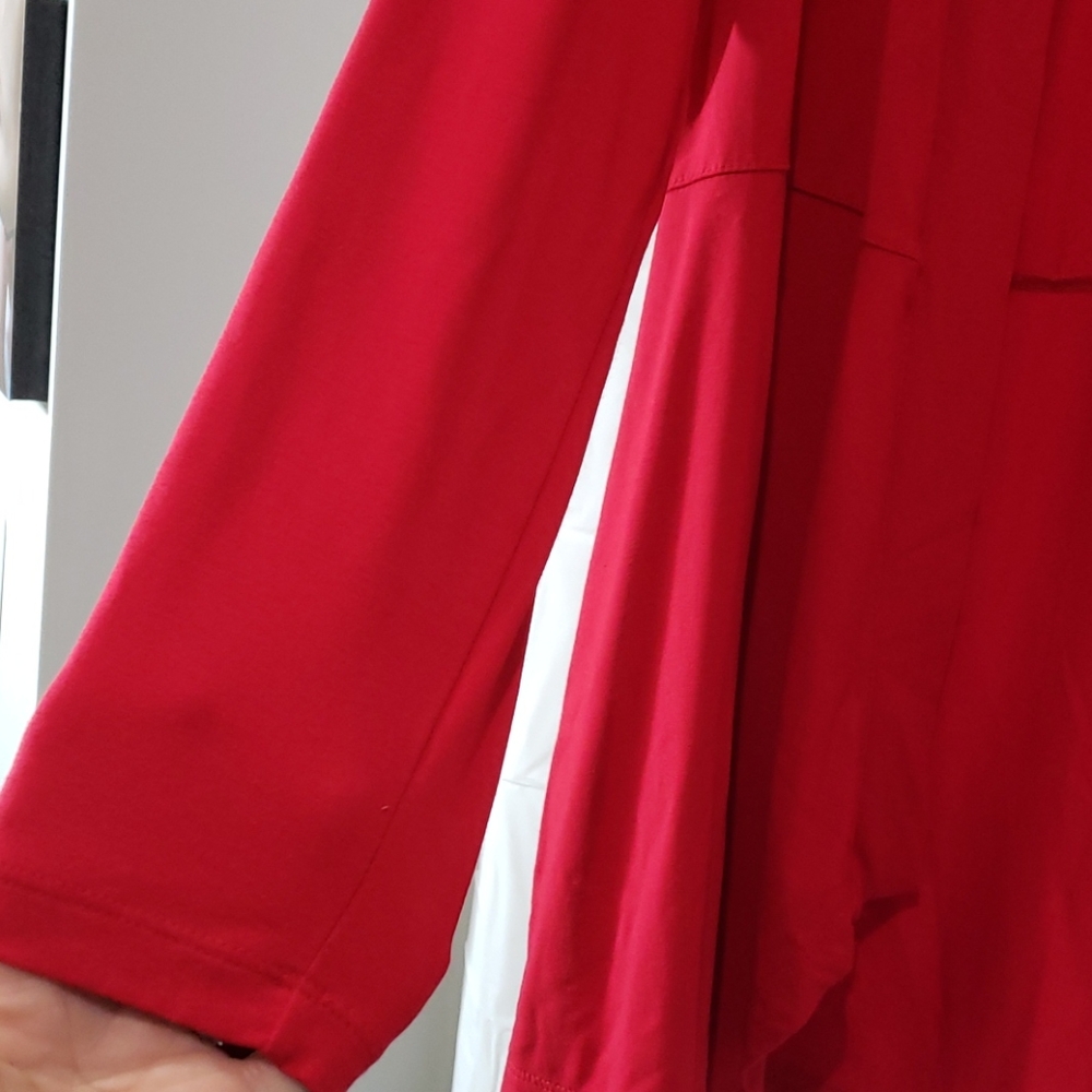 Red Carnigan - Picture 4 of 4